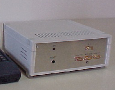 E.P. Progetti Zentrale Verbindungsbox für PC und Stände